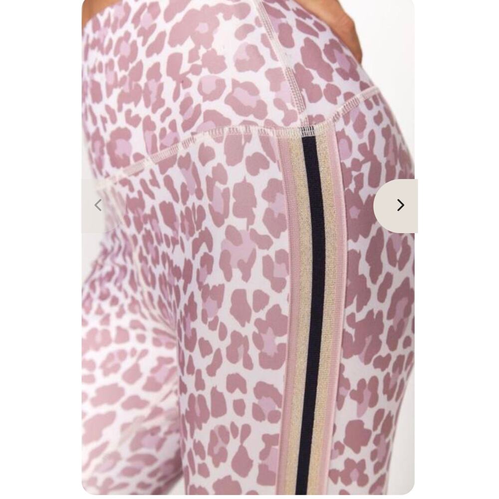 Spiritual Gangster Printed Leggings small - Picture 3 of 11